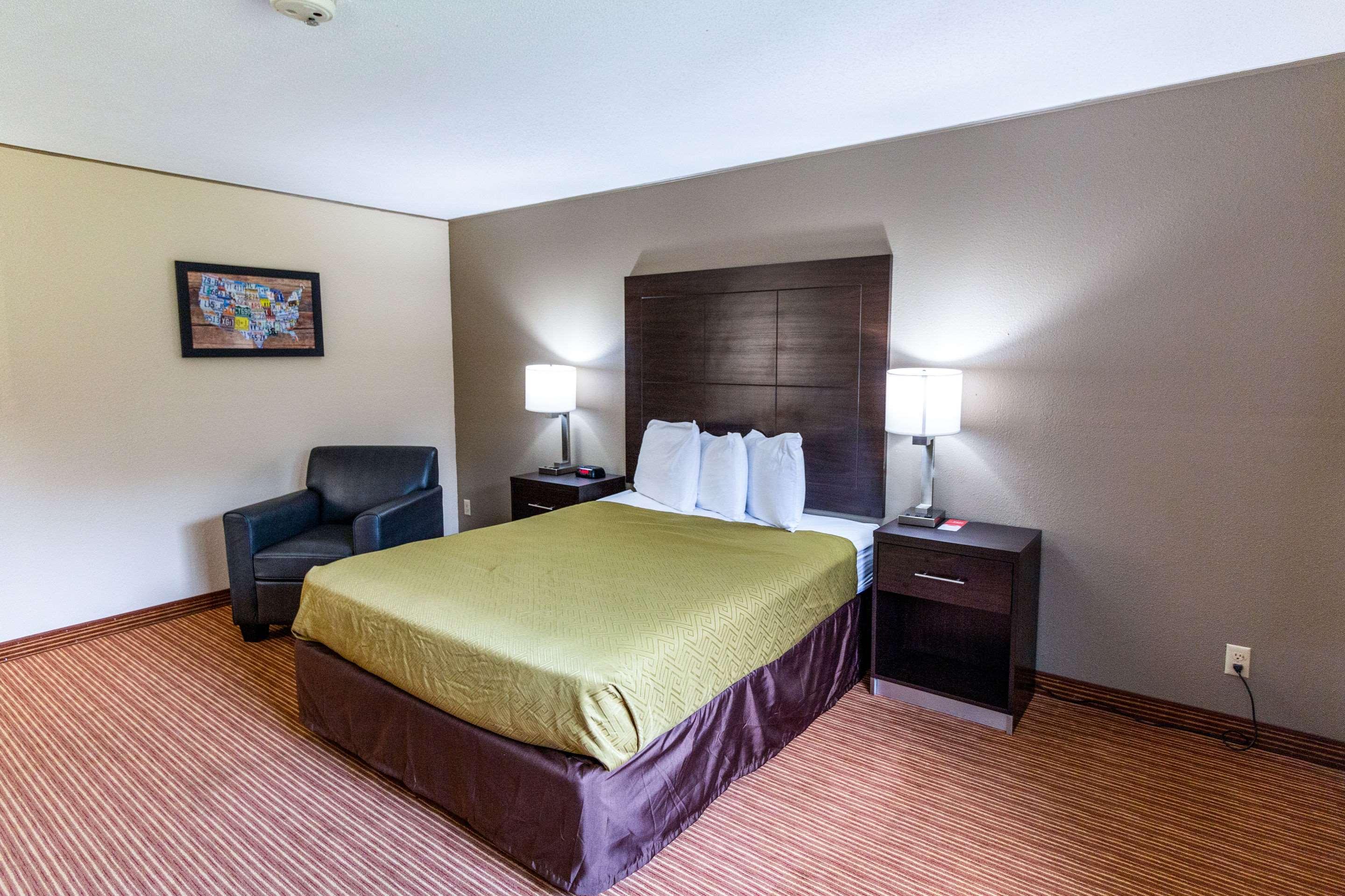 Surestay By Best Western Massena Bagian luar foto