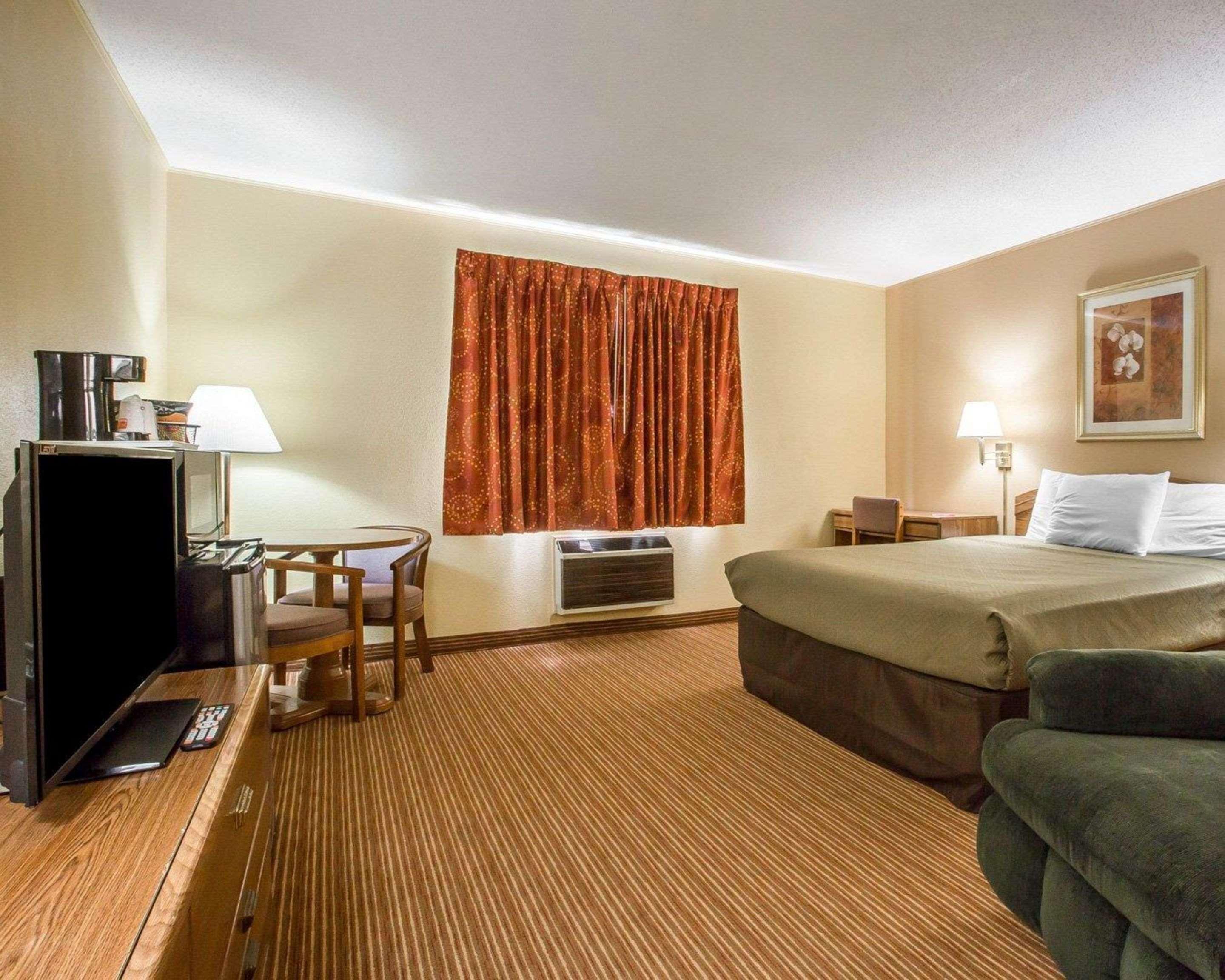 Surestay By Best Western Massena Bagian luar foto