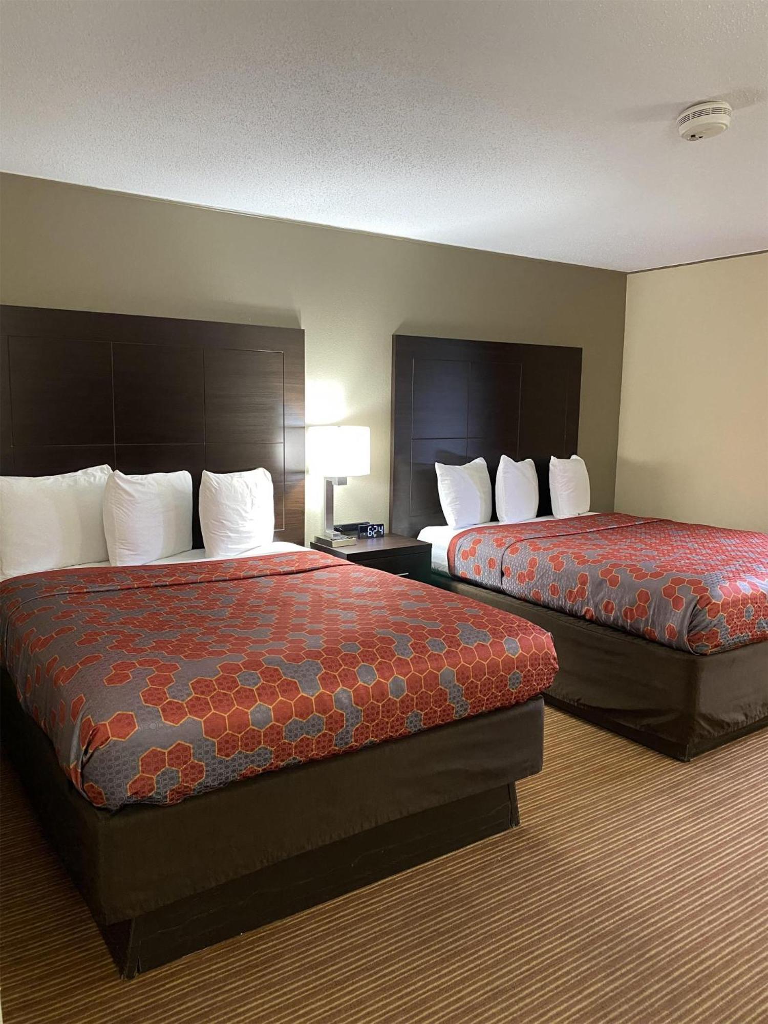 Surestay By Best Western Massena Bagian luar foto